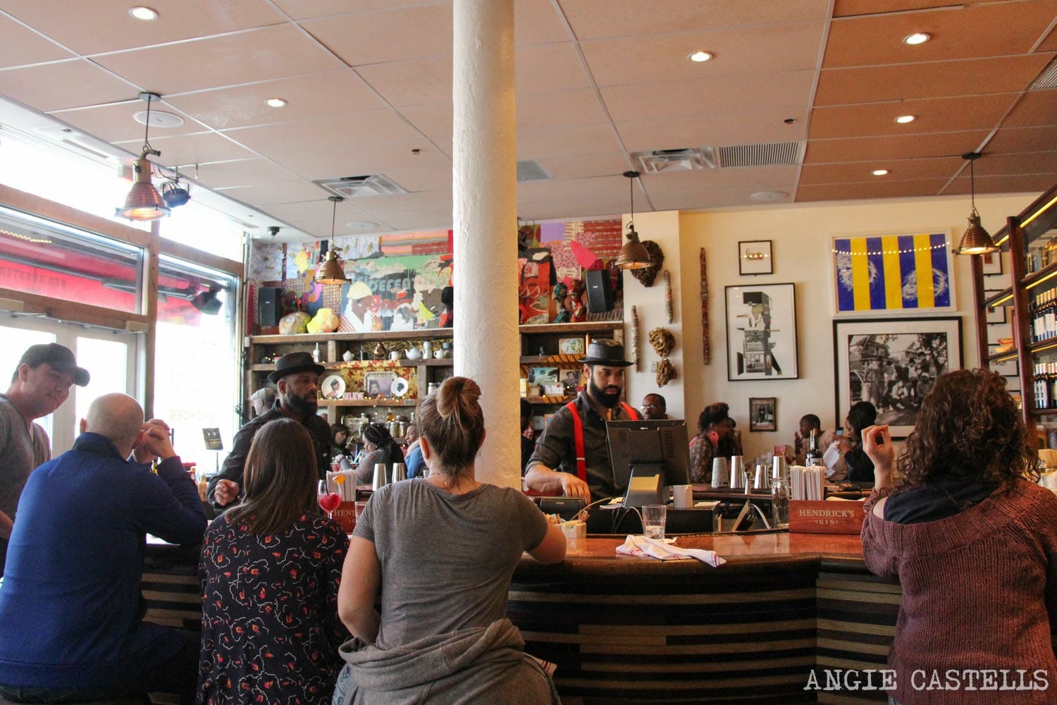 Guia de Harlem Misa Gospel y arquitectura Red Rooster Brunch